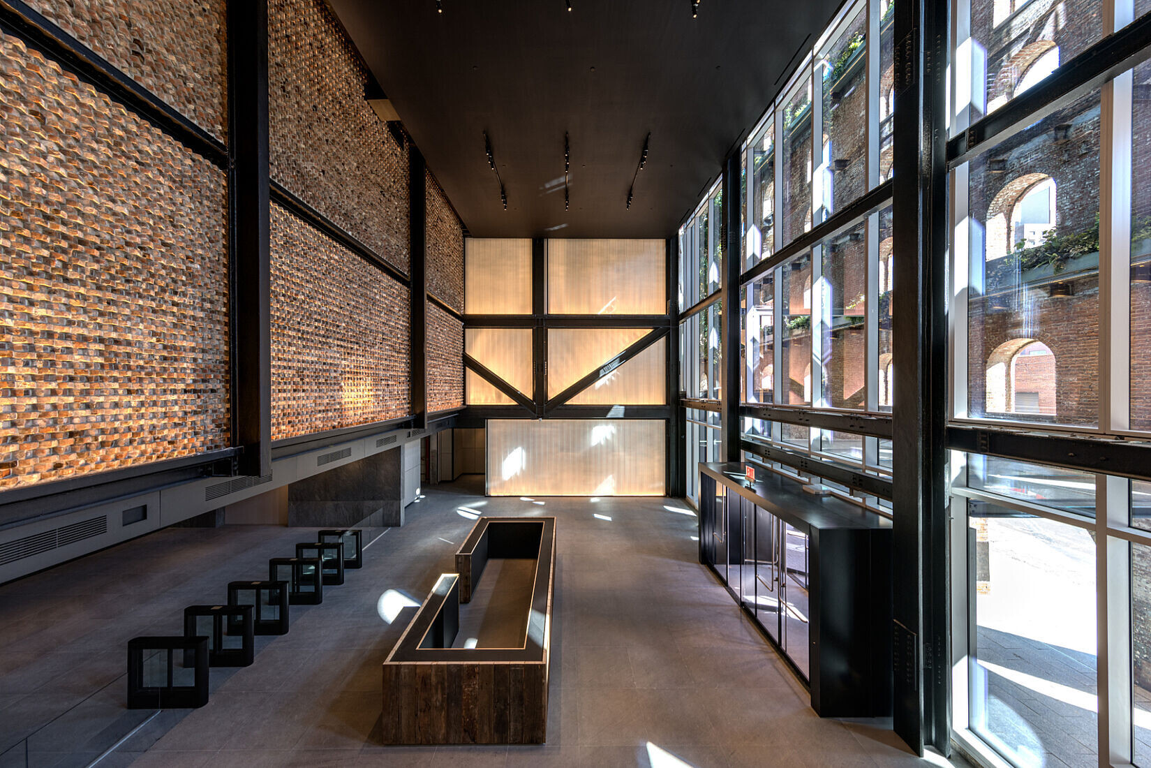 photo_credit Max Touhey