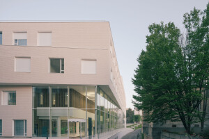 Neuroscience Center at Sainte-Anne Hospital, Paris